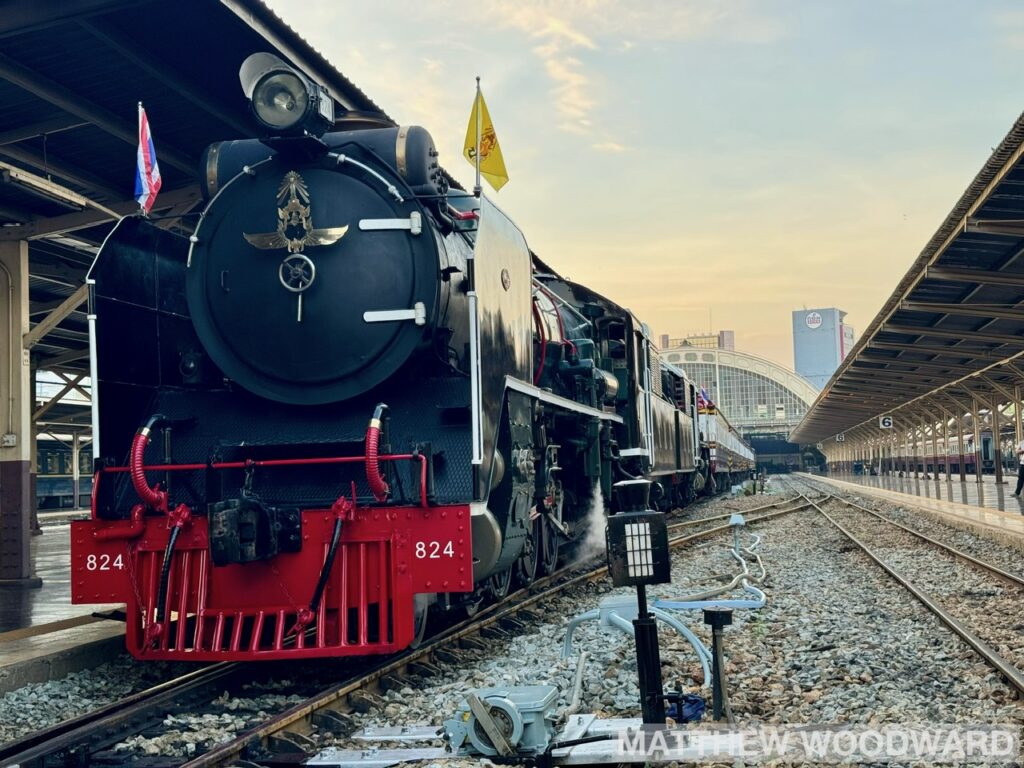 Steam train Hua Lamphong